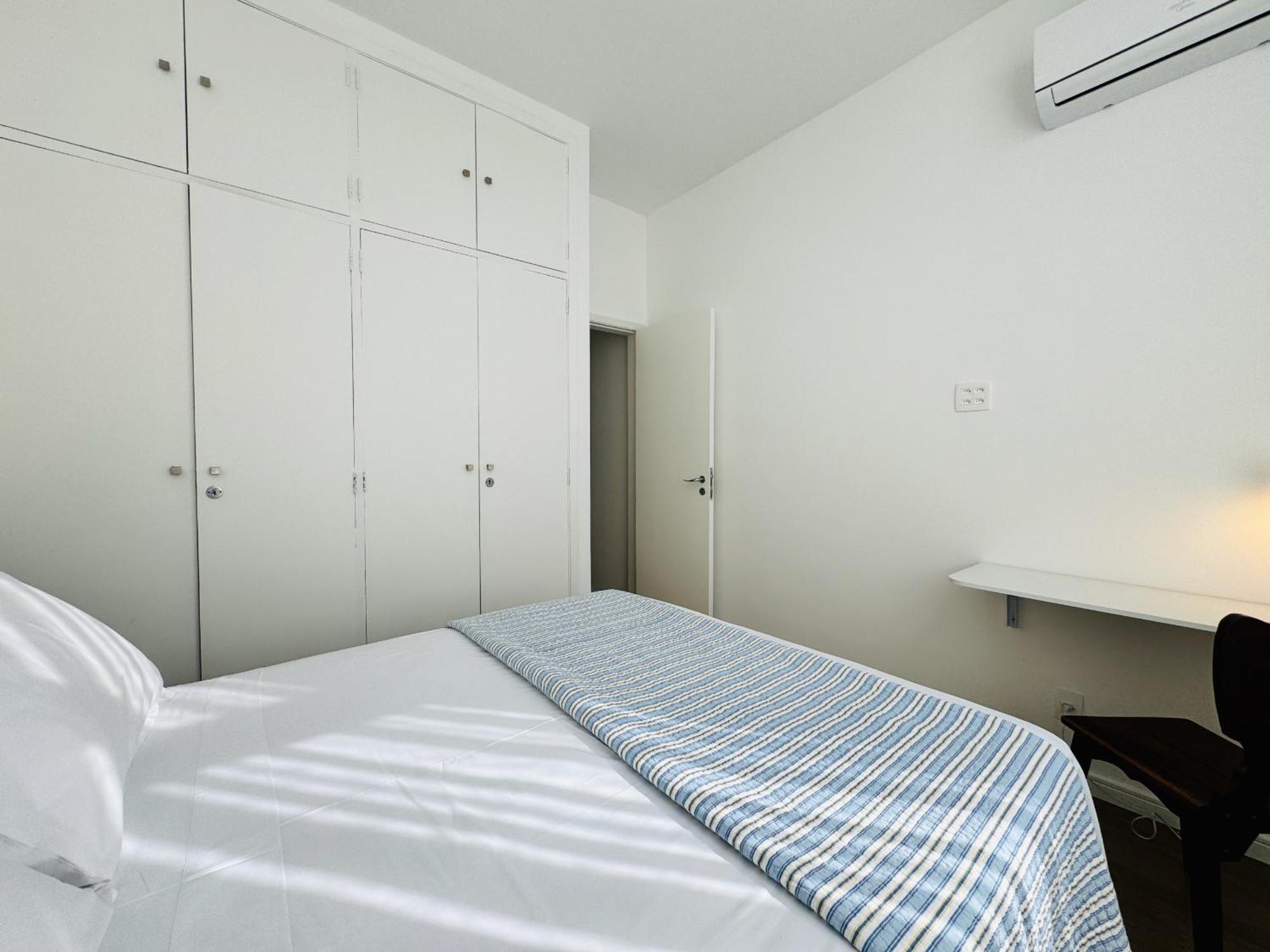 Apartamento Ipanema Novo, Amplo 3 Quartos - Besthostrio *